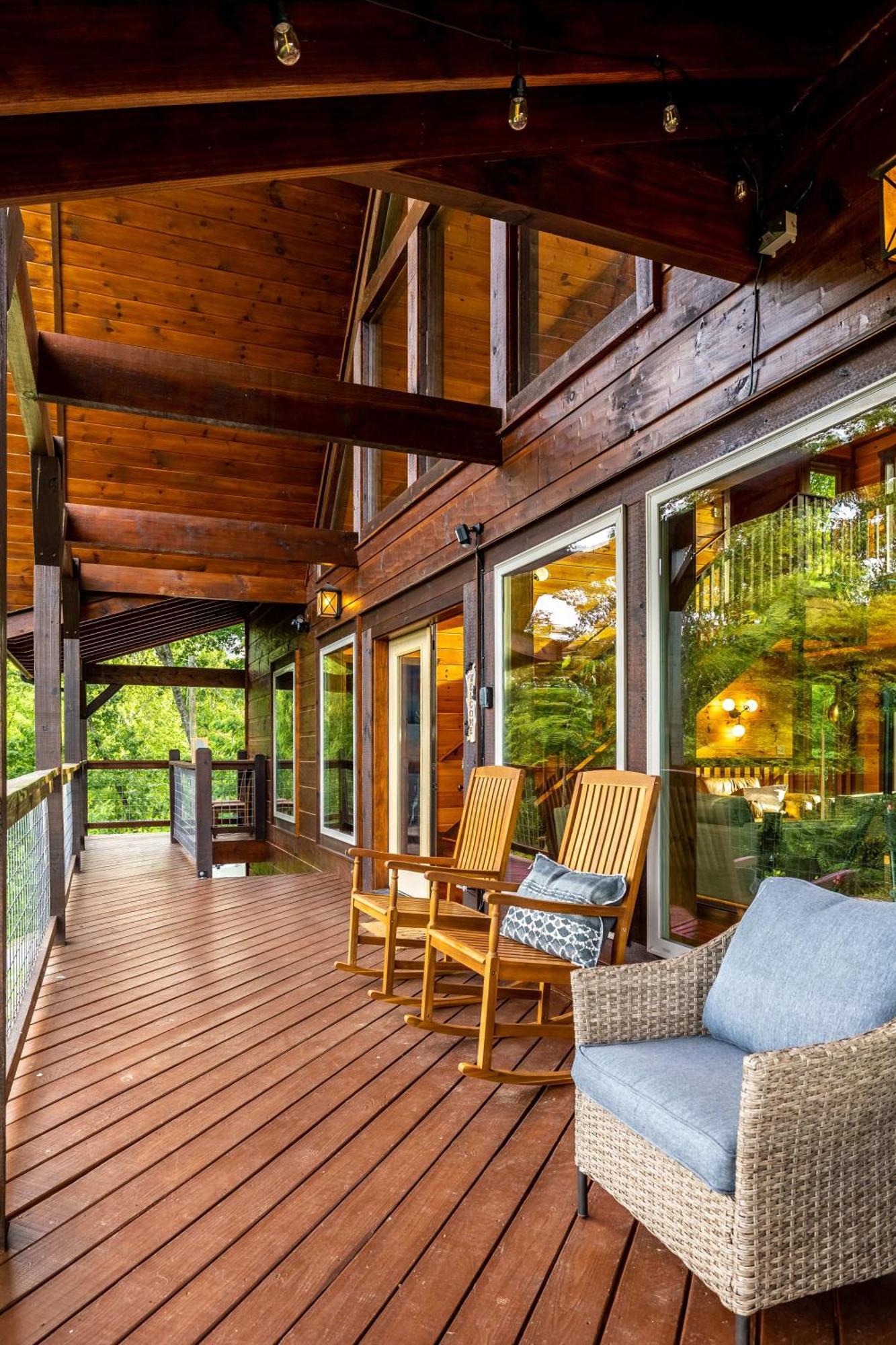 גטלינבורג The Solstice - Amenities Galore Mountain Retreat מראה חיצוני תמונה