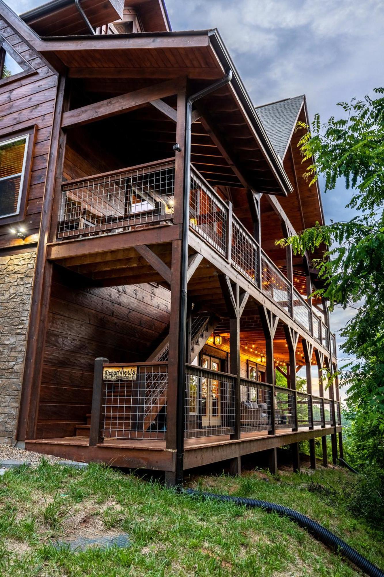 גטלינבורג The Solstice - Amenities Galore Mountain Retreat מראה חיצוני תמונה