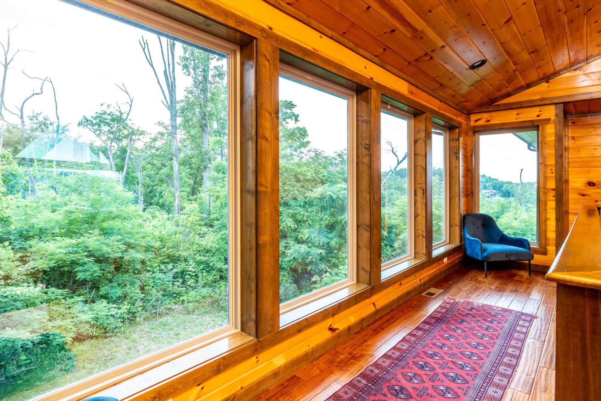 גטלינבורג The Solstice - Amenities Galore Mountain Retreat מראה חיצוני תמונה