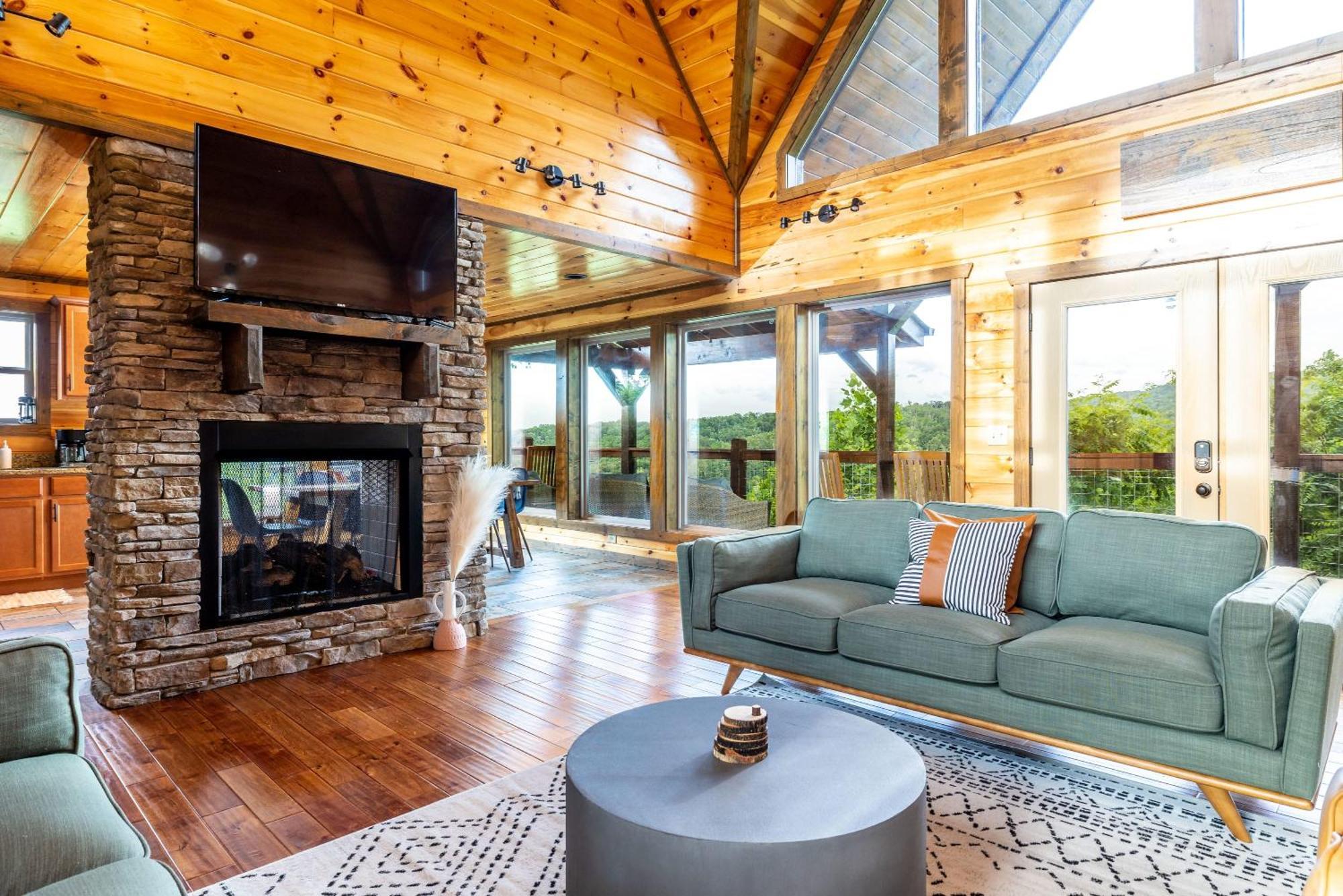 גטלינבורג The Solstice - Amenities Galore Mountain Retreat מראה חיצוני תמונה