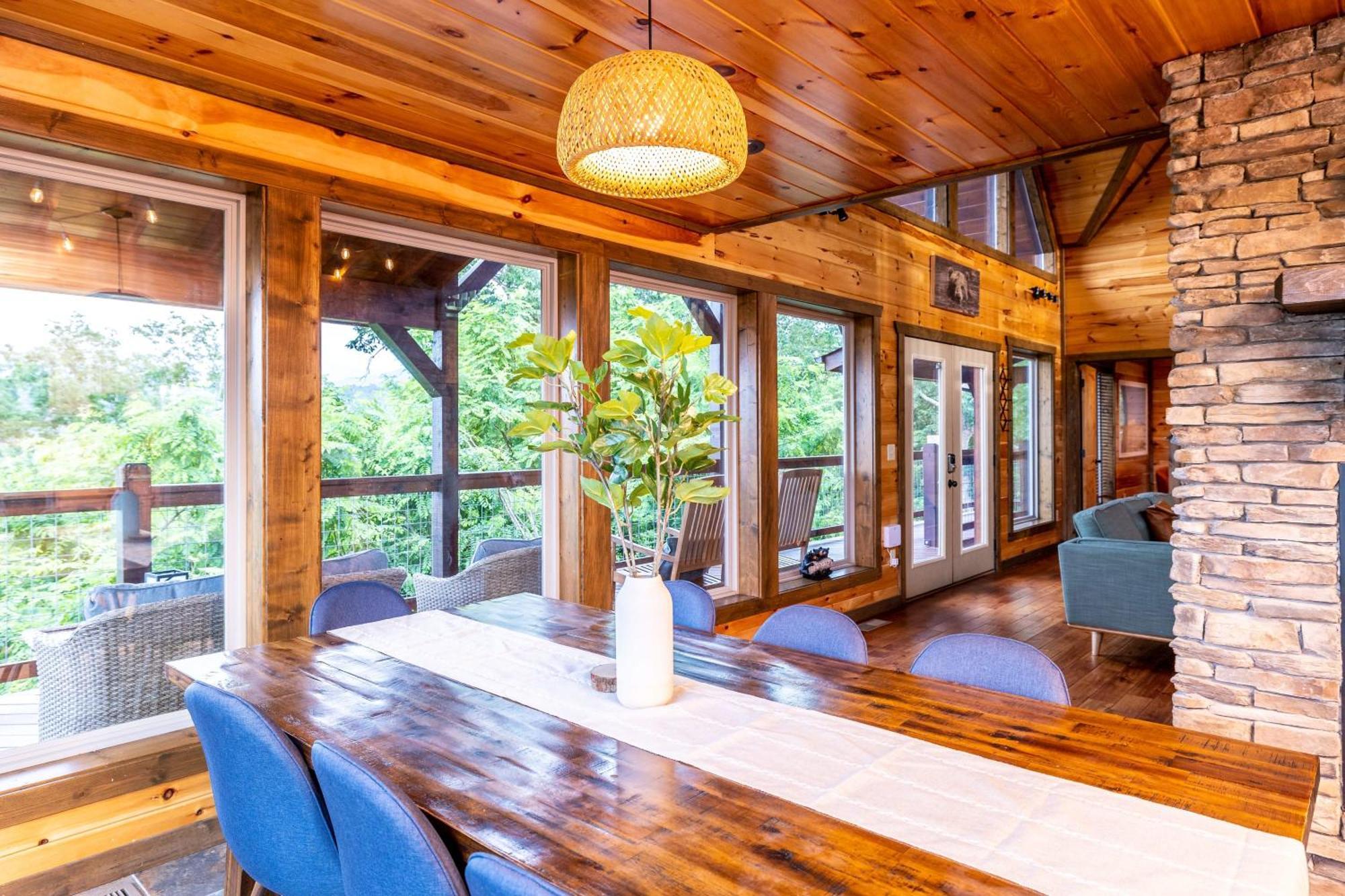 גטלינבורג The Solstice - Amenities Galore Mountain Retreat מראה חיצוני תמונה