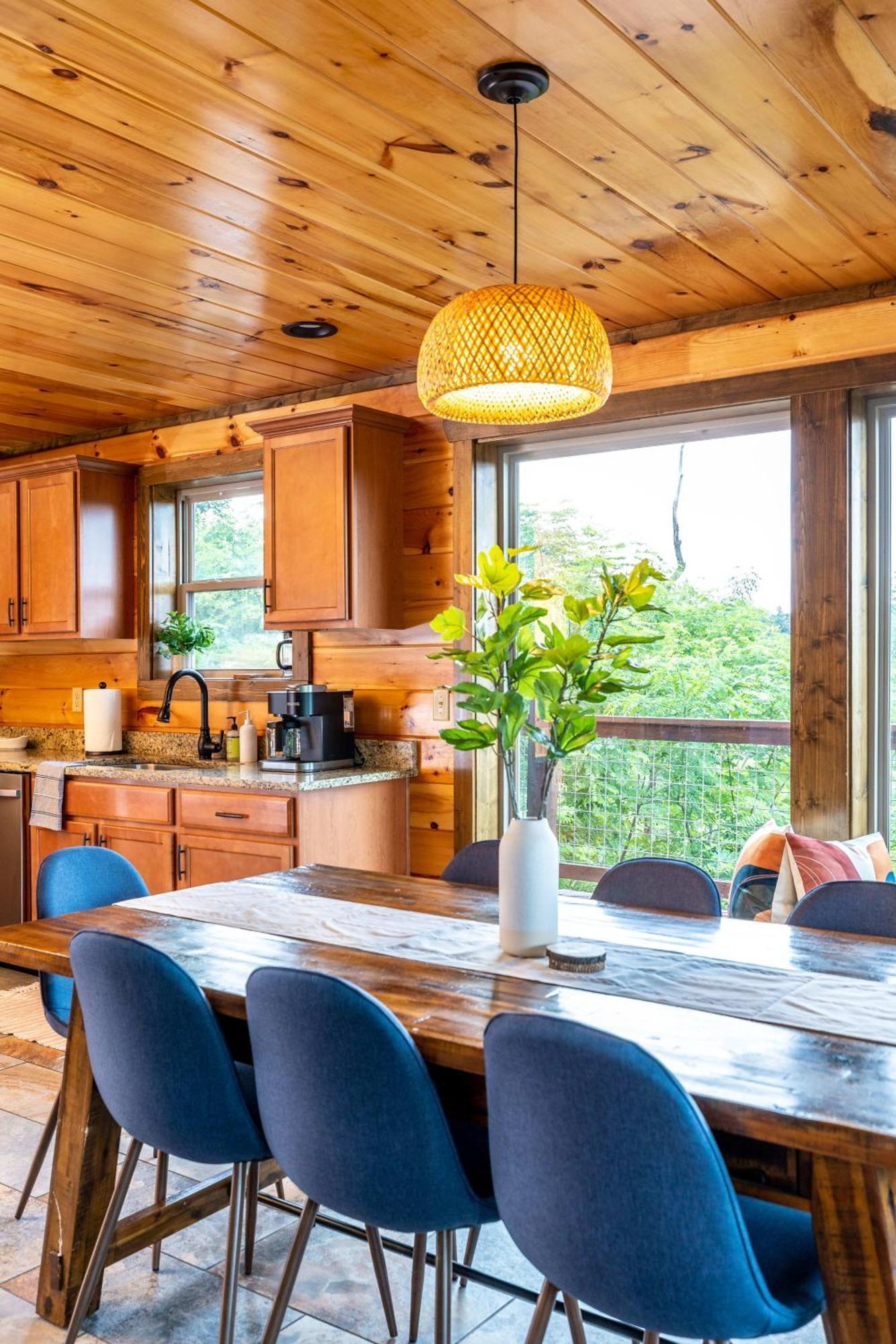 גטלינבורג The Solstice - Amenities Galore Mountain Retreat מראה חיצוני תמונה