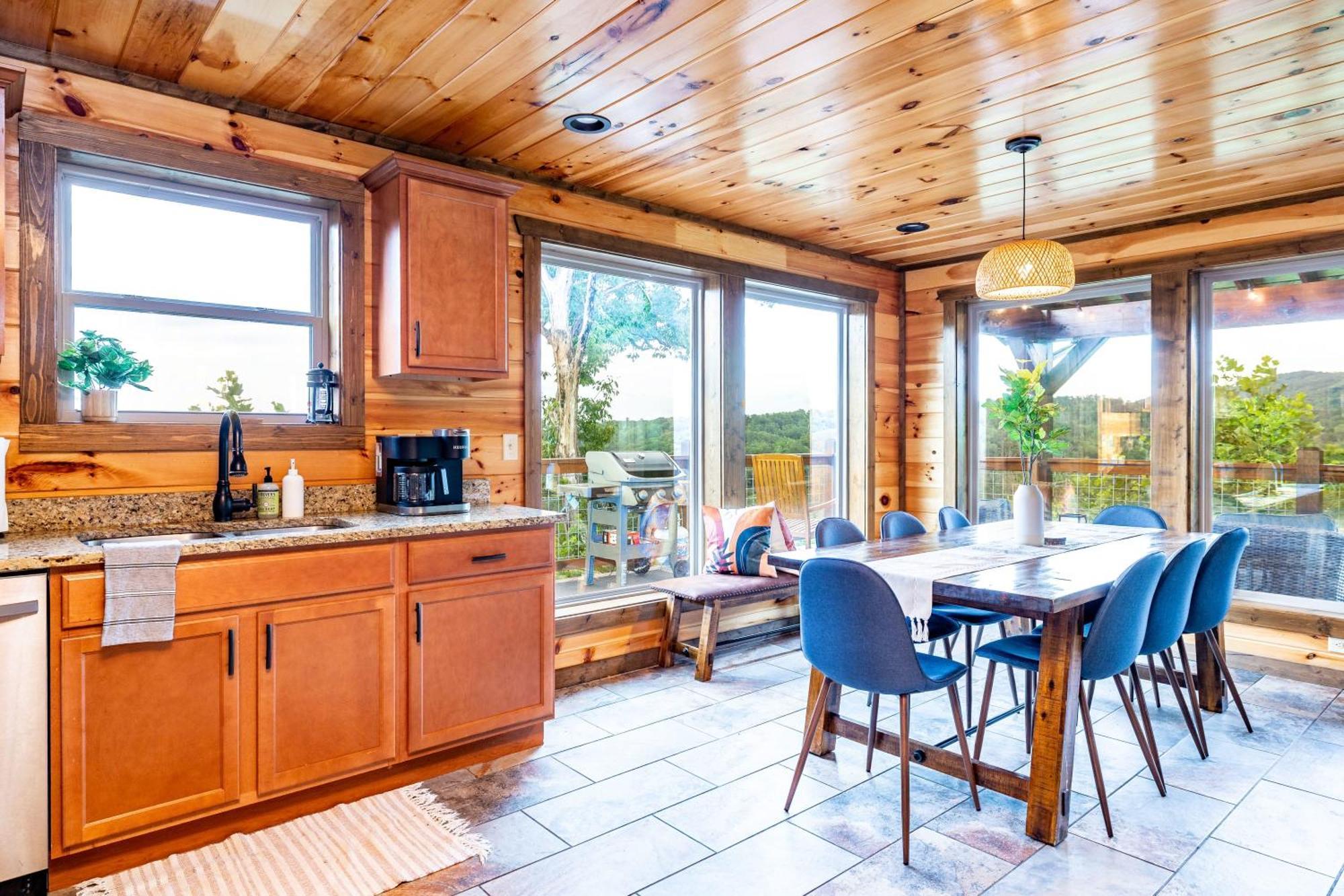 גטלינבורג The Solstice - Amenities Galore Mountain Retreat מראה חיצוני תמונה